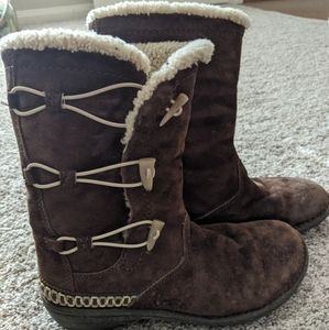 UGGs